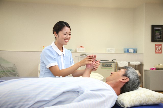 リハビリで行う感覚検査の意義・目的とは！？判定方法と診るべき４つのポイント