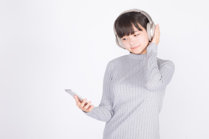 【無料体験】Amazonの耳で聴く書籍"Audible(オーディブル)"の紹介。退会方法も簡単!
